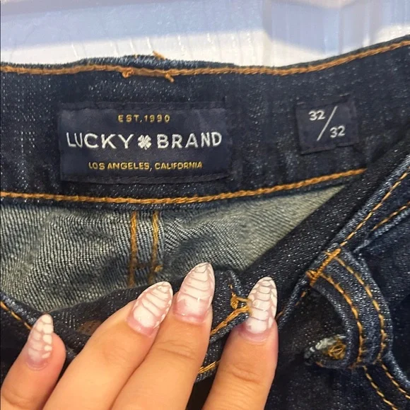 Lucky Brand Men's Dark Blue Straight Jeans - Picture 2 of 7